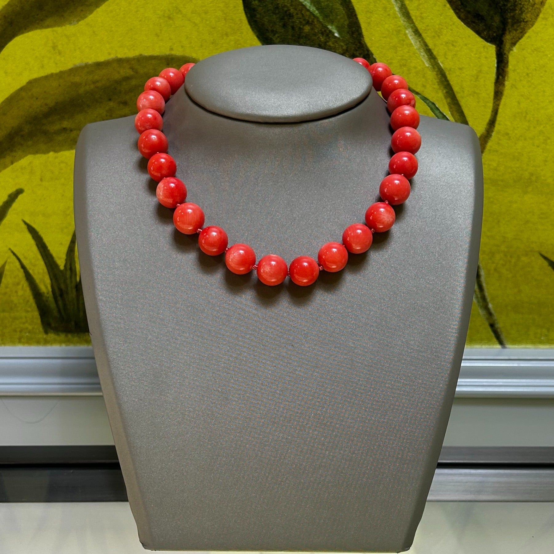 17" Bamboo Coral Necklace