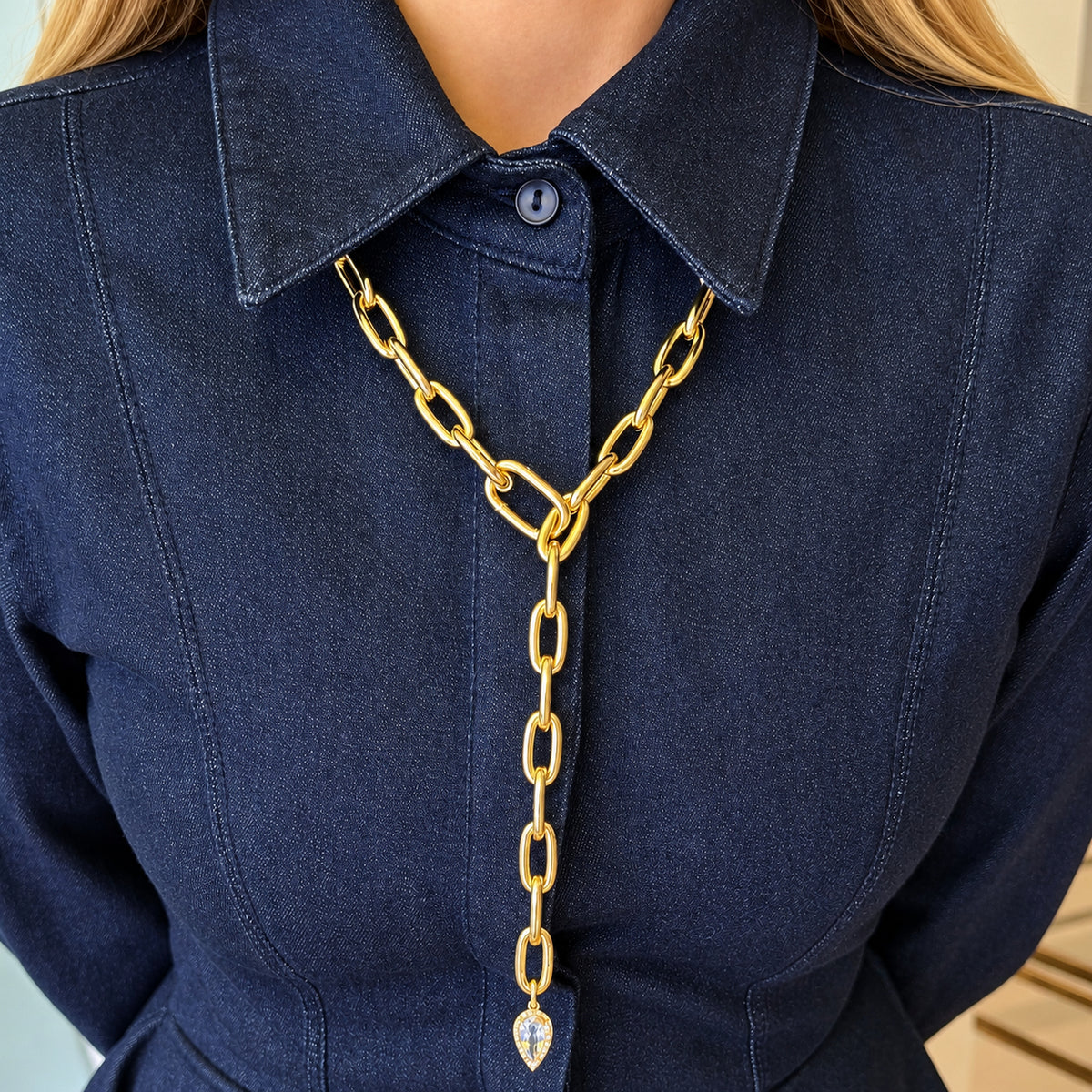 Milano Chain Link Necklace as a lariat