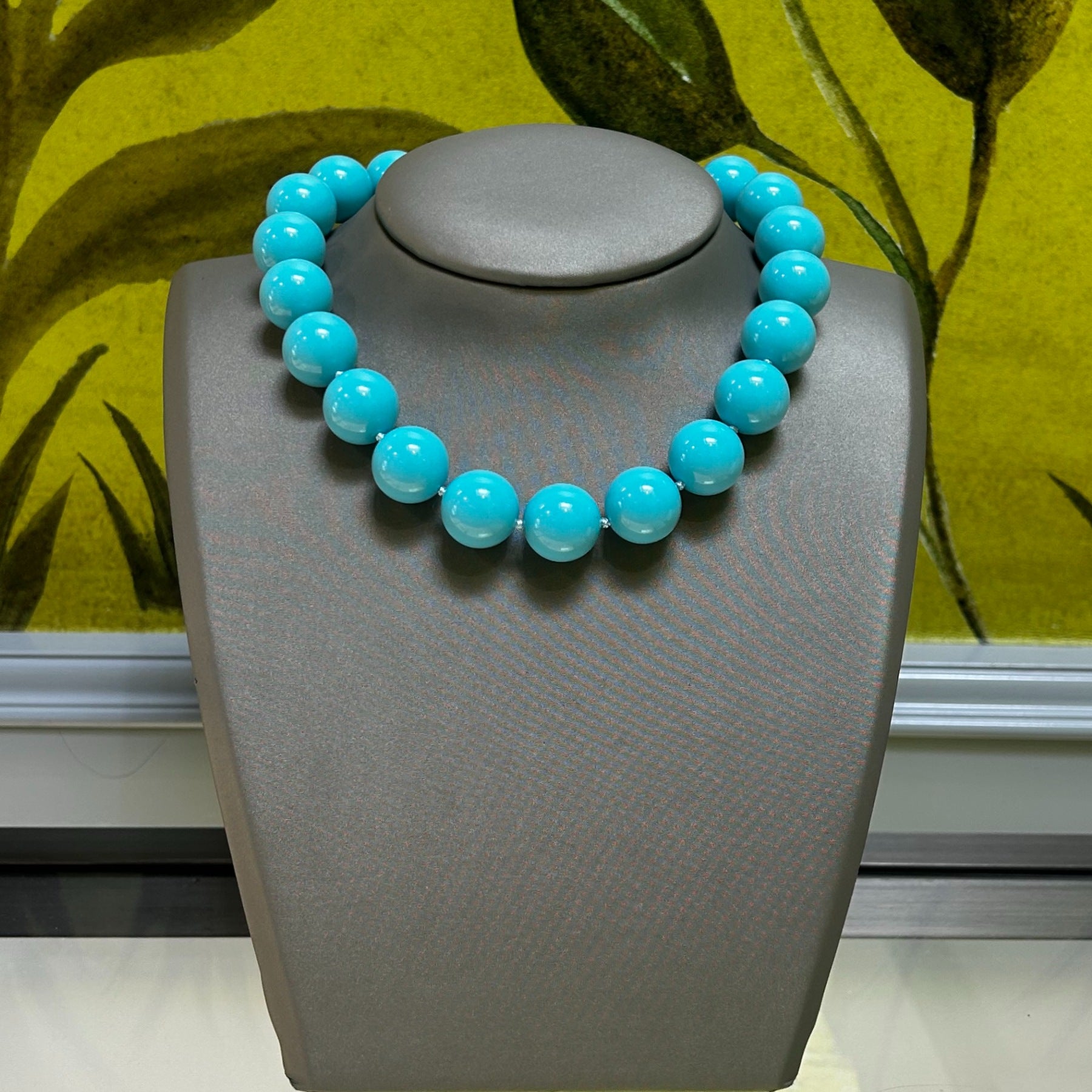 17 Inch 18mm Persian Blue Necklace