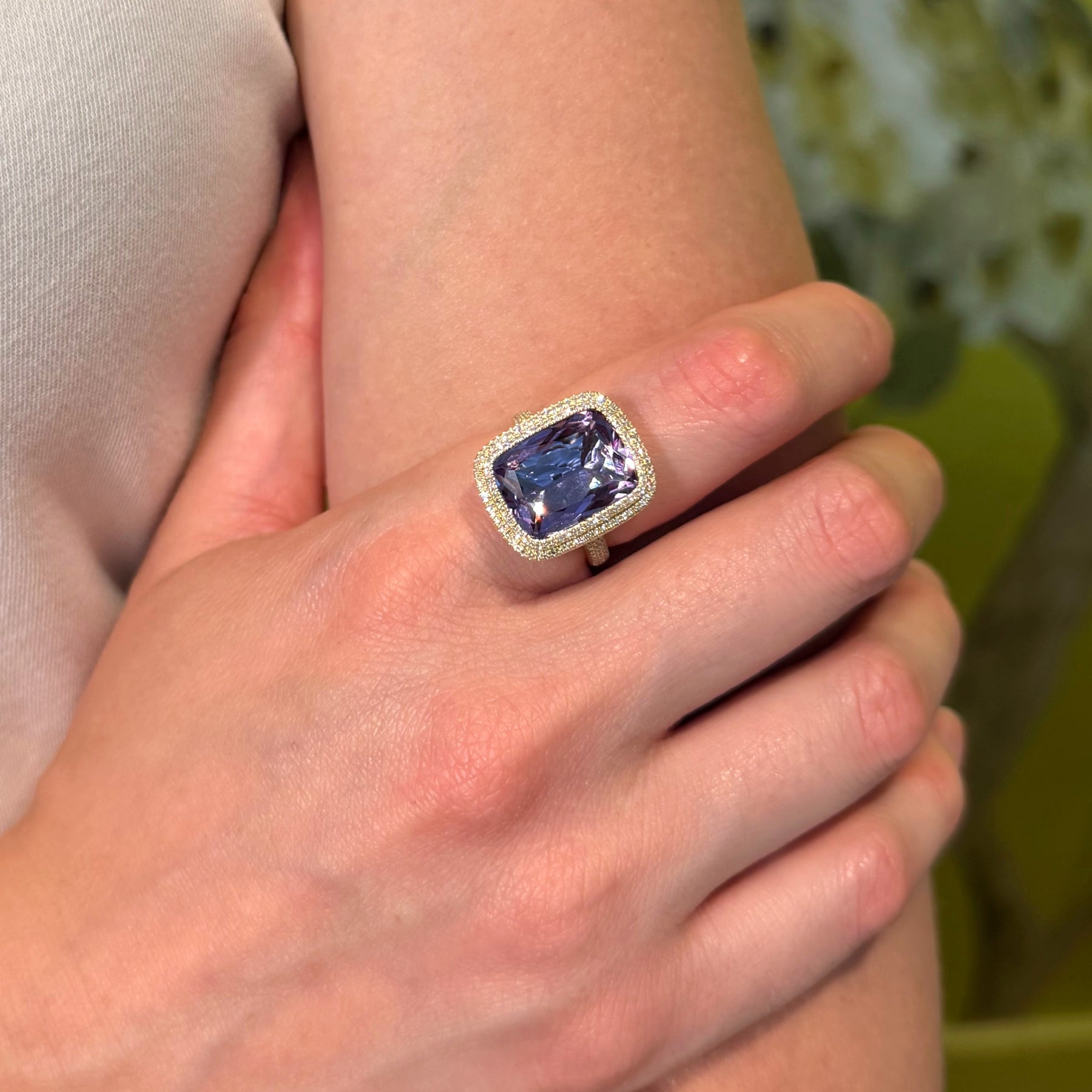 14KT Yellow Gold Amethyst Diamond Violette Prism Ring