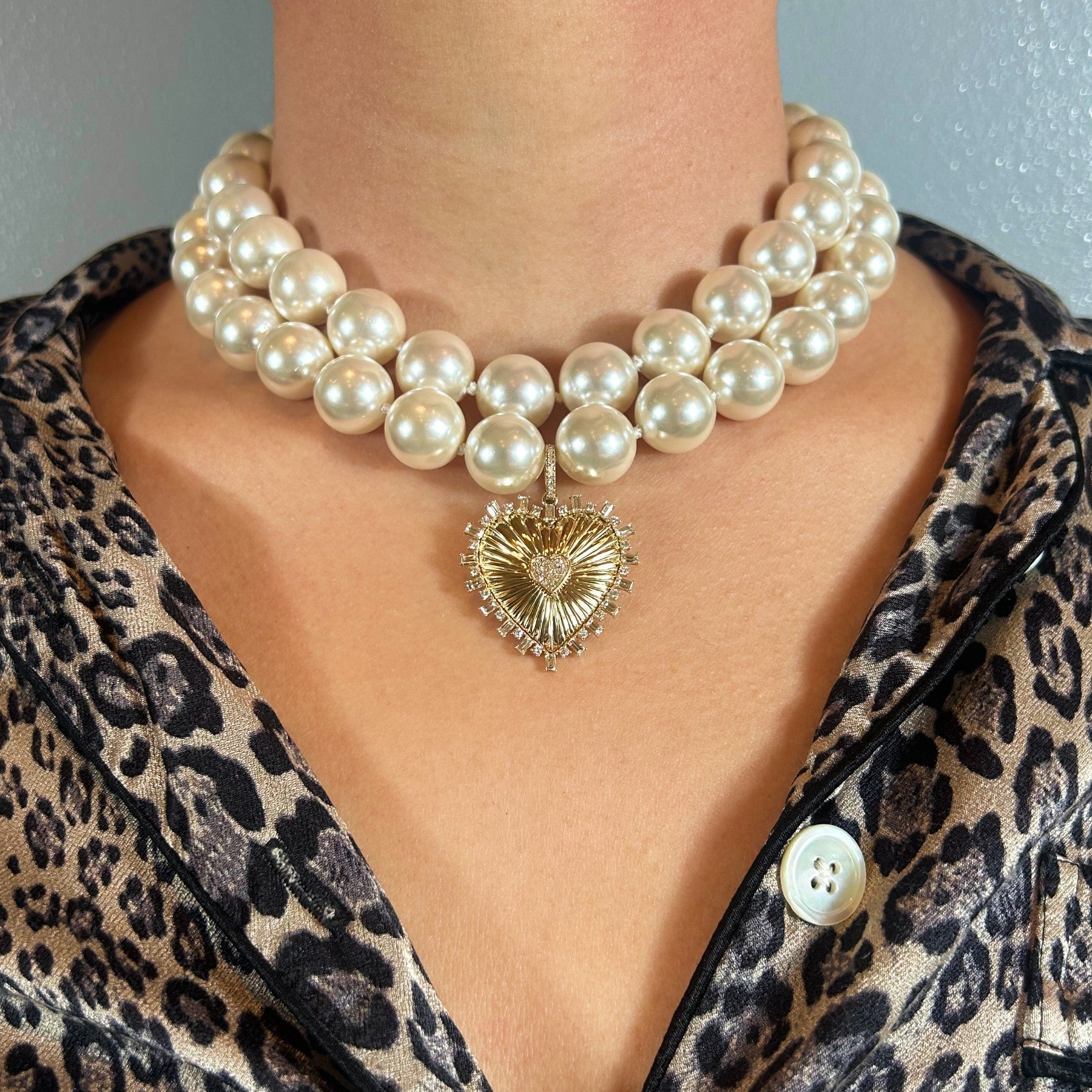 White Shell Pearl Necklace