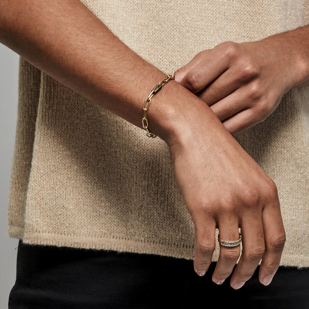 Model wearing 14KT White Gold Champagne Diamond Adrian Band Ring